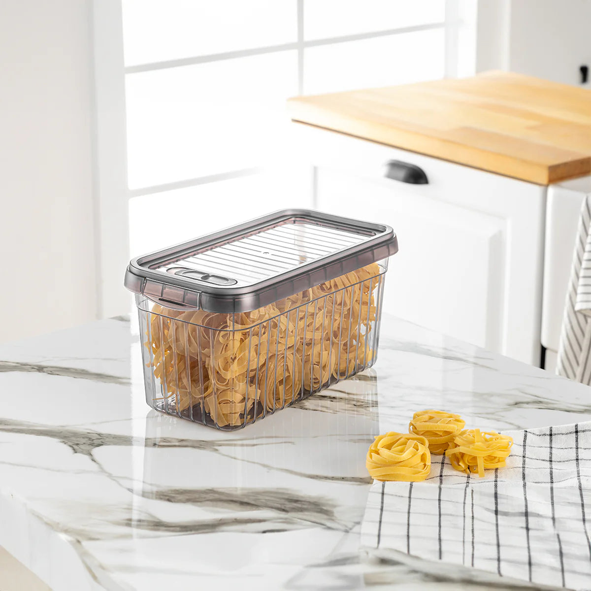 Foly Leon Storage Container