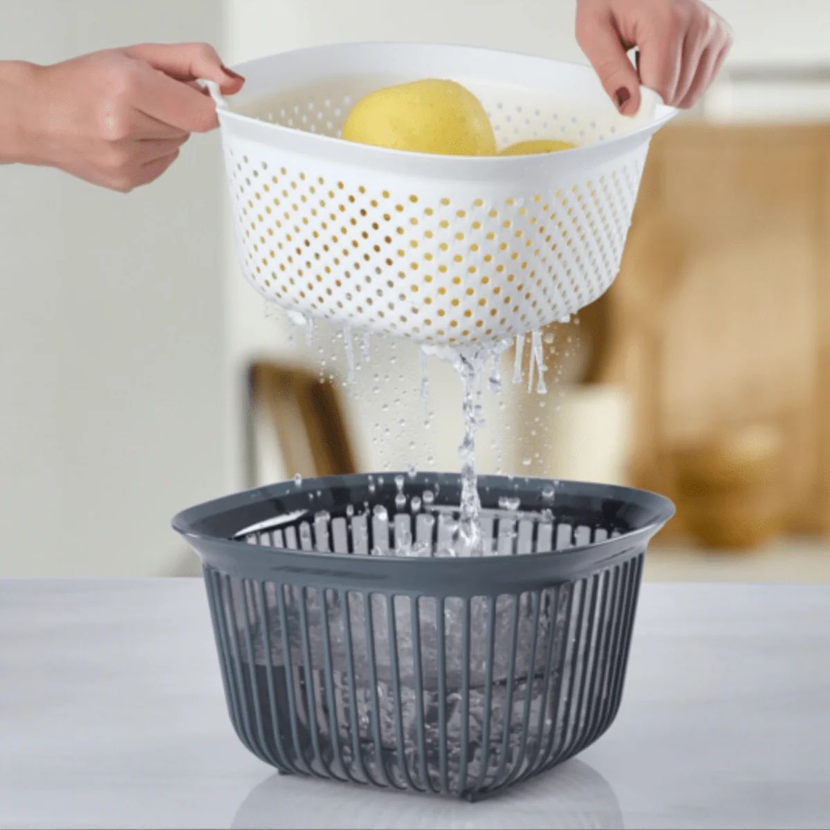 Foly4 Litre Bowl with Strainer