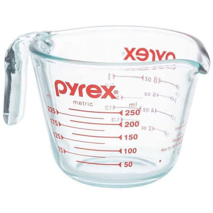 Pyrex Classic Glass Measuring Jugs 250ml