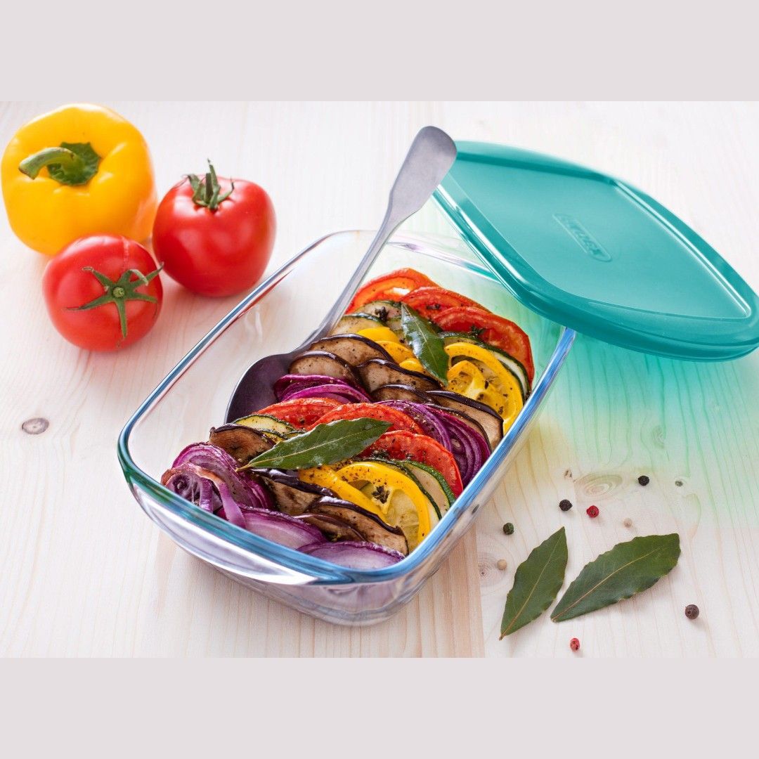 Pyrex Storage Cook and Store Rectangular Dish With Lid 1.1 Liter